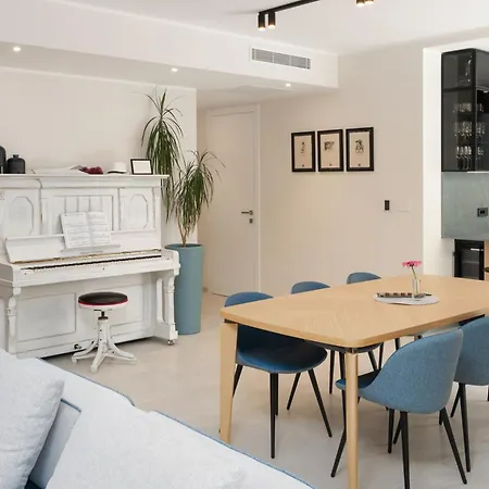 The Q Senses - New Luxury With Piano, Pool, Sauna And Jacuzzi Apartment Rovinj