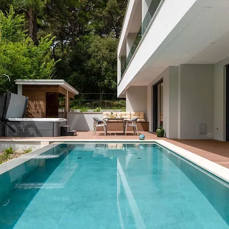 The Q Senses - New Luxury With Piano, Pool, Sauna And Jacuzzi * Rovinj