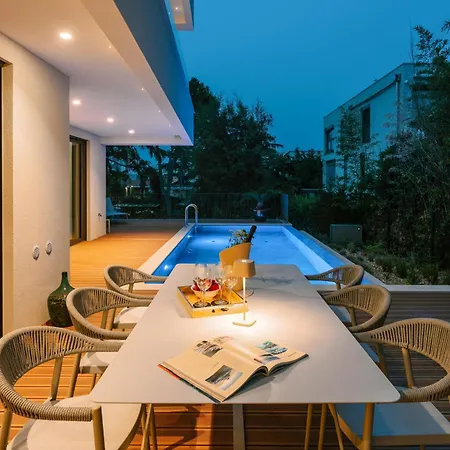 The Q Senses - New Luxury With Piano, Pool, Sauna And Jacuzzi * Rovinj