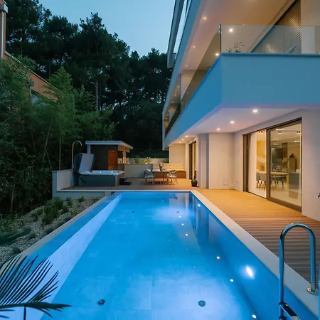 The Q Senses - New Luxury With Piano, Pool, Sauna And Jacuzzi * Rovinj