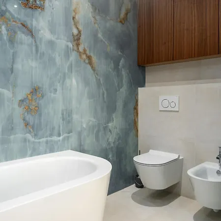 The Q Senses - New Luxury With Piano, Pool, Sauna And Jacuzzi Apartment *