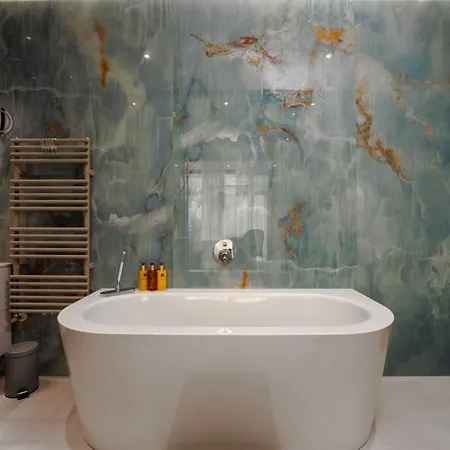 The Q Senses - New Luxury With Piano, Pool, Sauna And Jacuzzi *