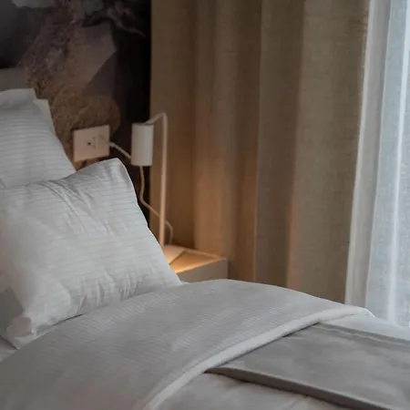 The Q Senses - New Luxury With Piano, Pool, Sauna And Jacuzzi * Rovinj
