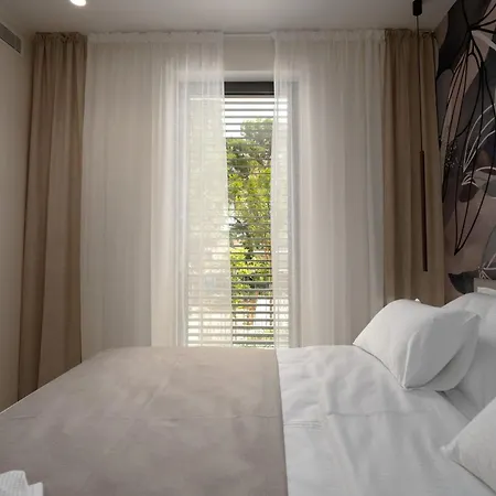 The Q Senses - New Luxury With Piano, Pool, Sauna And Jacuzzi * Rovinj
